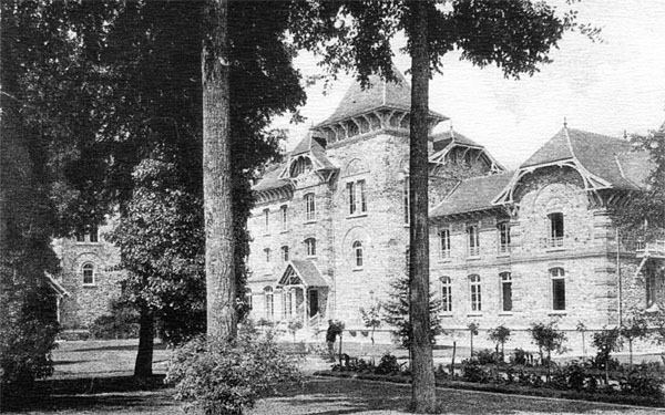 L'école Normale d'Institutrices de Seine & Oise à St-Germain