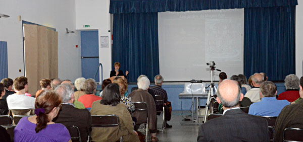 Le public attentif...