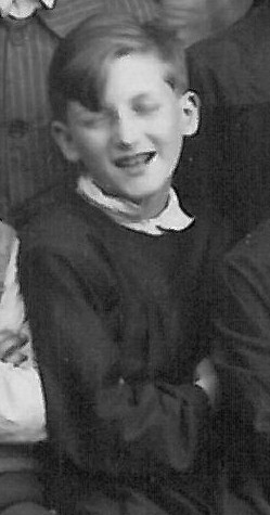 Monsieur Bourgeois, élève en 1931 ID289-01-ecole des garçons-1931-M Bourgeois