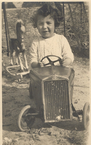 Jean-Claude en voiture... ID337 01 MemVives Jean Claude Bourdy 01