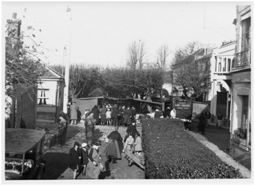 ID456 06 Marche de Triel